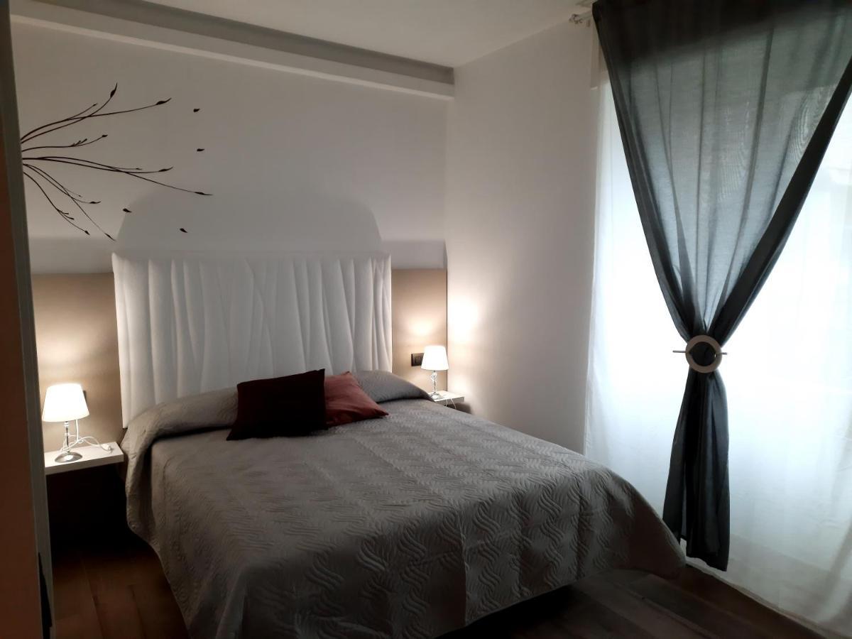 La Casa Del Capitano Apartment Levanto Bagian luar foto