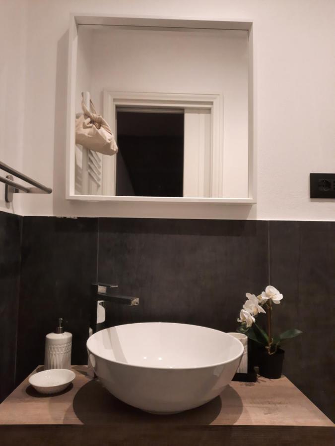 La Casa Del Capitano Apartment Levanto Bagian luar foto